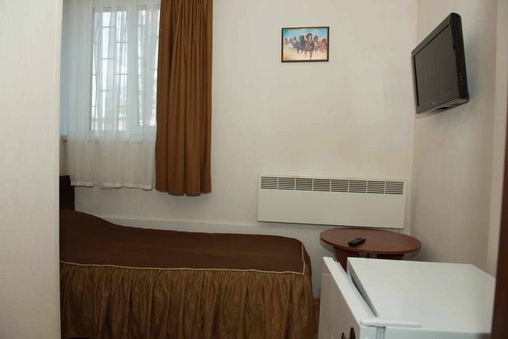 Hotel Acorn 伊尔平 外观 照片